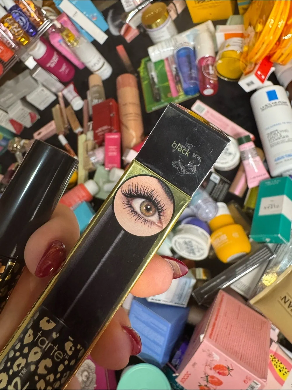 tarte maneater mascara